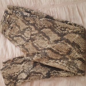 DL Jeggings slither size 26, new no tags